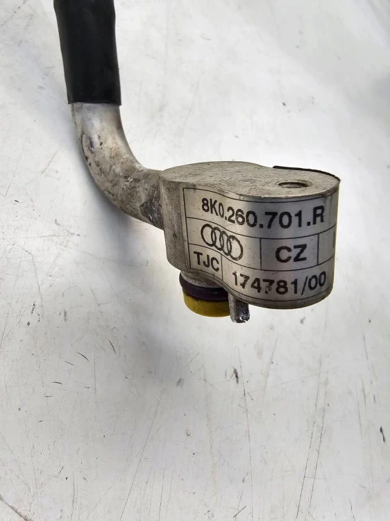 PRZEWÓD WĄŻ KLIMATYZACJI AUDI A4 B8 A5 8K0260701R