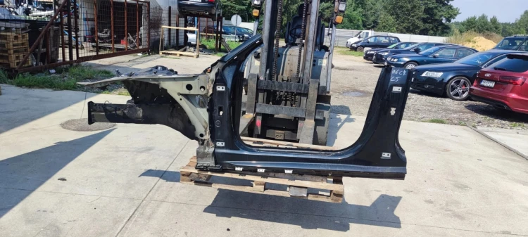 ĆWIARTKA PODŁUŻNICA FARTUCH PRÓG LEWA A6 C7 LIFT