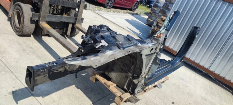 ĆWIARTKA PODŁUŻNICA FARTUCH PRÓG LEWA A6 C7 LIFT