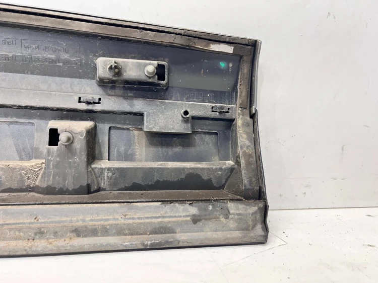 LISTWA DOLNA DRZWI LEWY TYŁ AUDI Q7 4M 4M0853969B LZ7S