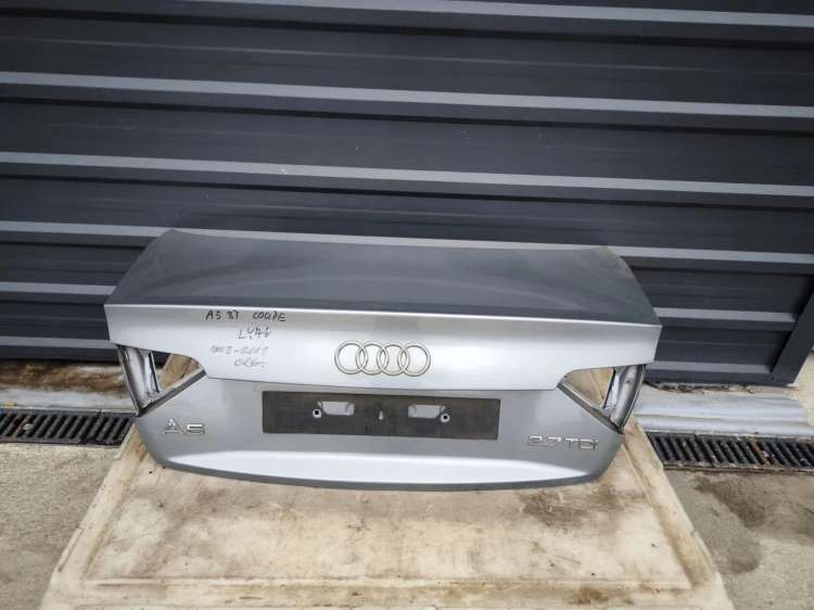 KLAPA TYLNA TYŁ AUDI A5 8T COUPE LY7G ORYGINAŁ ŁADNA 2008-2011 !!!