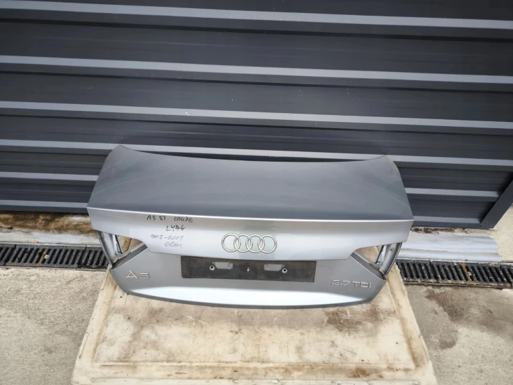 KLAPA TYLNA TYŁ AUDI A5 8T COUPE LY7G ORYGINAŁ ŁADNA 2008-2011 !!!
