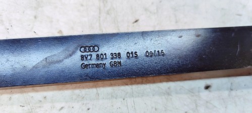 MOCOWA WSPORNIK SANEK PRAWY AUDI A3 8V CABRIO 8V7801338