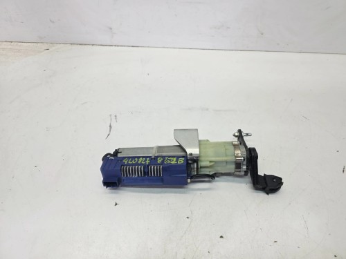 SIŁOWNIK ELEKTRYCZNY KLAPY PRAWY TYŁ AUDI Q7 4L 4L0827852B