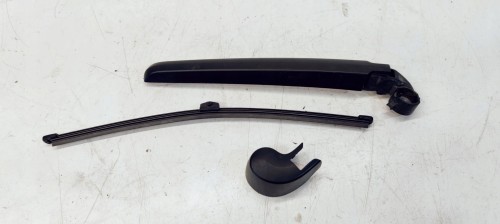 RAMIĘ WYCIERACZKI TYŁ AUDI A3 8V 8V3955407