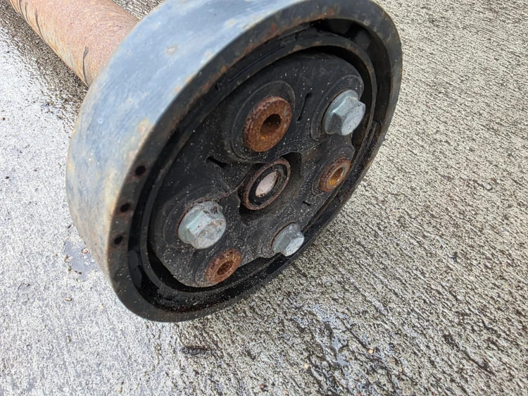 WAŁ NAPĘDOWY AUDI A3 8P VW GOLF QUATTRO 3.2 ORYGINAŁ !!!