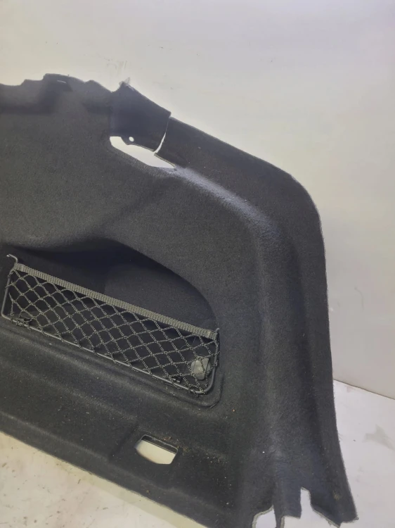 BOCZEK BAGAŻNIKA PRAWY AUDI A6 C7 SEDAN 4G5863888D 44H