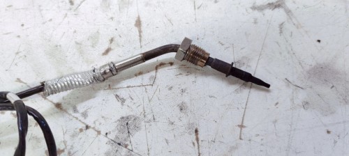 CZUJNIK TEMPERATURY SPALIN AUDI A6 C8 05L906088J