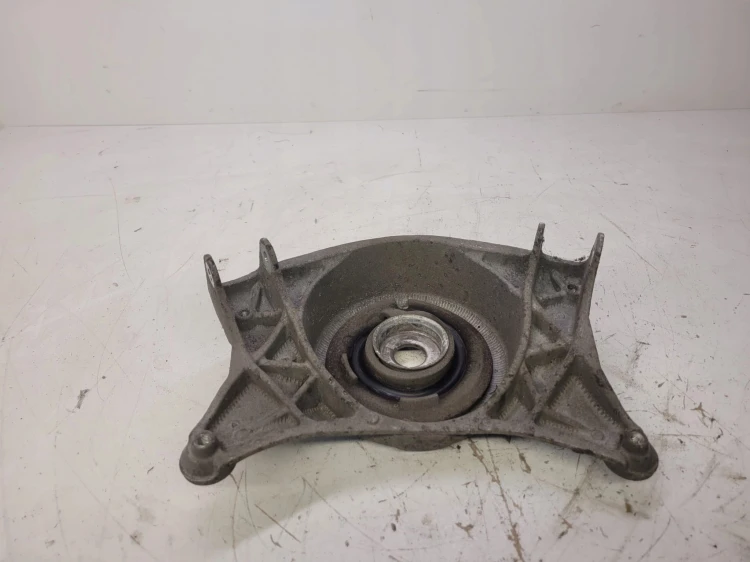 MOCOWANIE GÓRNE AMORTYZATORA AUDI Q5 8R 8R0412384