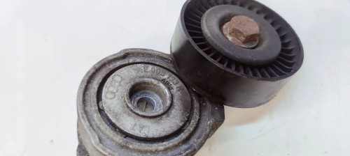 NAPINACZ PASKA MICRO AUDI A4 A5 A6 A7 2.8 FSI 3.0 TFSI 06E903133R