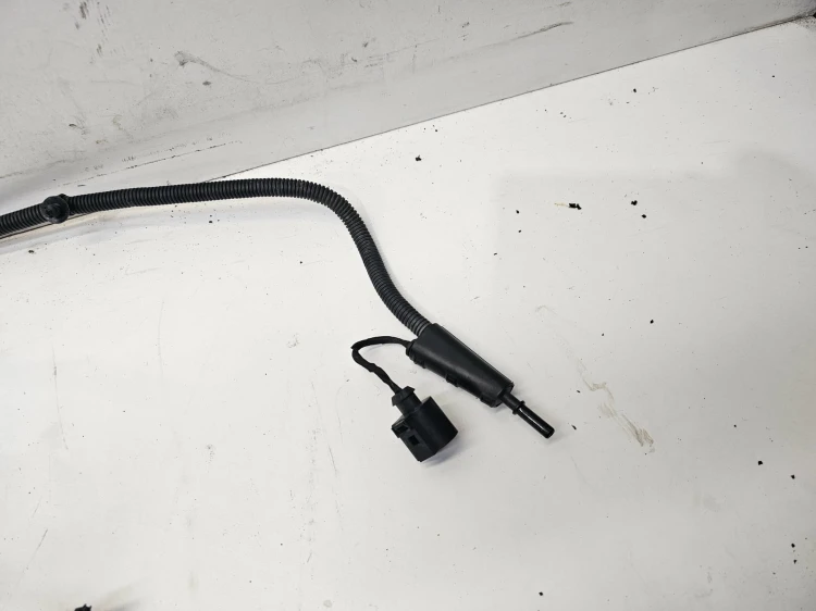 PRZEWÓD WĄŻ PŁYNU ŚRODKA REDUKUJĄCEGO AUDI Q5 FY 80A131962B
