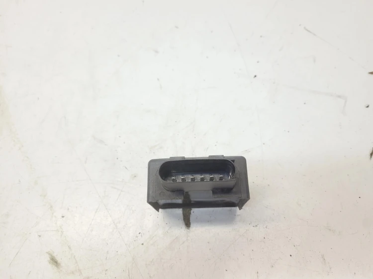 STEROWNIK POMPY PALIWA AUDI VOLKSWAGEN SEAT SKODA 5Q0906121F