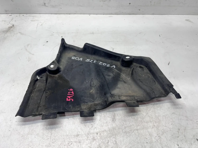 OSŁONA PŁYTA PODWOZIA PRAWY PRZÓD MAŁA AUDI Q5 FY 80A825202A 51/26