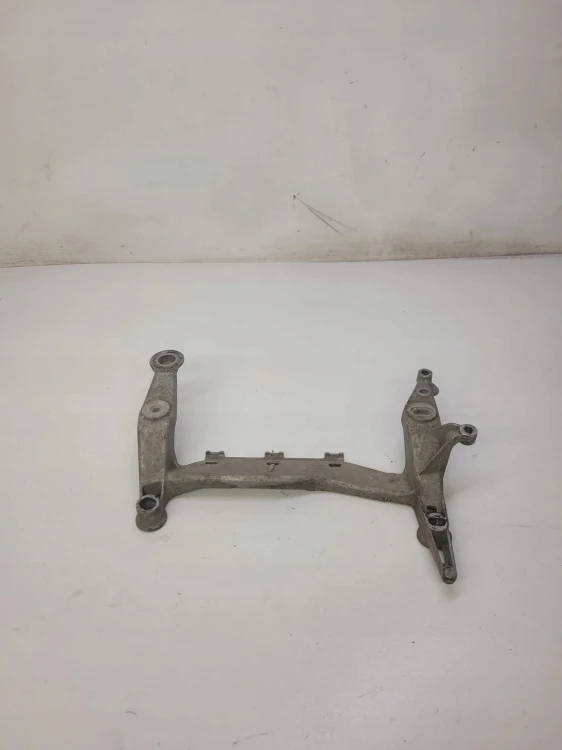 MOCOWANIE KOMPRESORA ZAWIESZENIA AUDI Q7 7L0616879