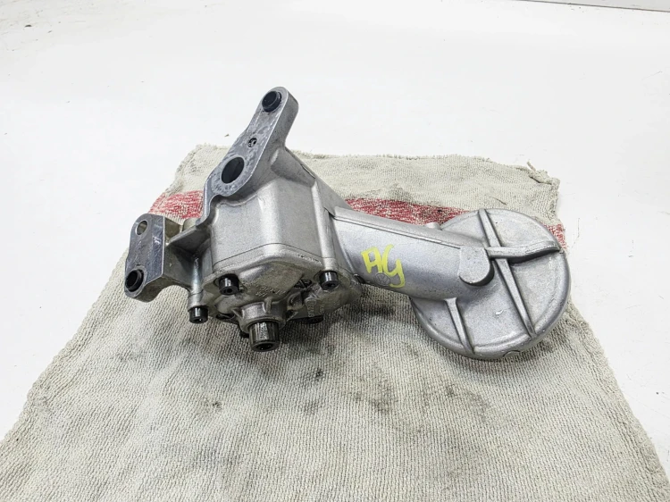POMPA OLEJU AUDI A4 B7 A6 C6 2.7 3.0 TDI ASB BMK BPP 059115105AG