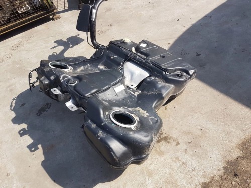 BAK ZBIORNIK PALIWA AUDI A6 C6 4F0201021DB BENZYNA