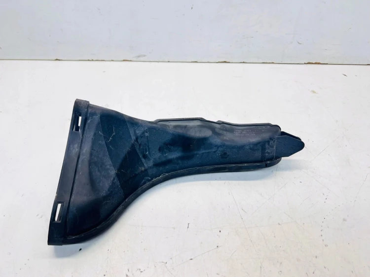 WLOT DOLOT POWIETRZA AUDI A6 C7 A7 2.0 TDI 4G0129624L