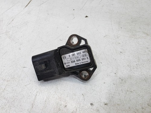 CZUJNIK CIŚNIENIA DOŁADOWANIA AUDI VOLKSWAGEN SEAT SKODA 038906051C