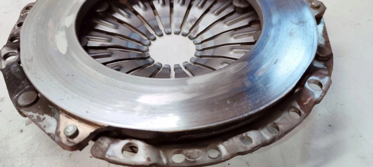 SPRZĘGŁO KOŁO DWUMAS AUDI A4 A5 1.8 0B1105266AA *4