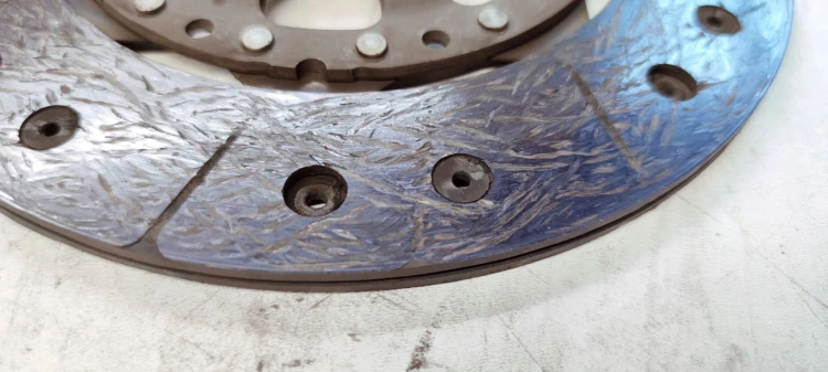 SPRZĘGŁO KOŁO DWUMAS AUDI A4 A5 1.8 0B1105266AA *4