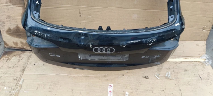 KLAPA TYLNA TYŁ AUDI Q5 8R LZ9Y USZK. ORYGINAŁ
