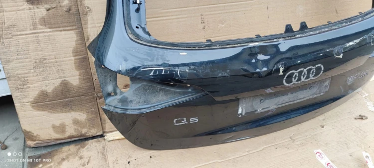 KLAPA TYLNA TYŁ AUDI Q5 8R LZ9Y USZK. ORYGINAŁ