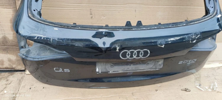 KLAPA TYLNA TYŁ AUDI Q5 8R LZ9Y USZK. ORYGINAŁ