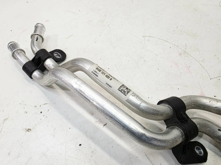 RURA PRZEWÓD WĄŻ WODY AUDI A4 B9 A5 8W 8W0121400B