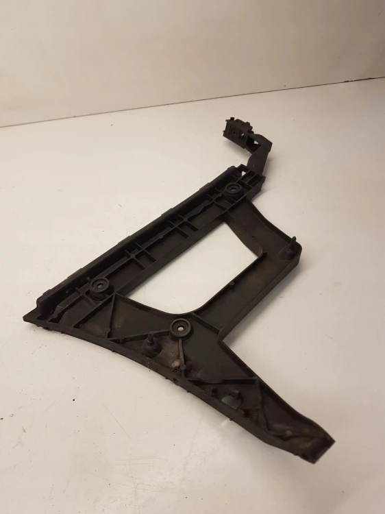 ŚLIZG ZDERZAKA PRAWY TYŁ AUDI A4 B8 FL 8K5807454A