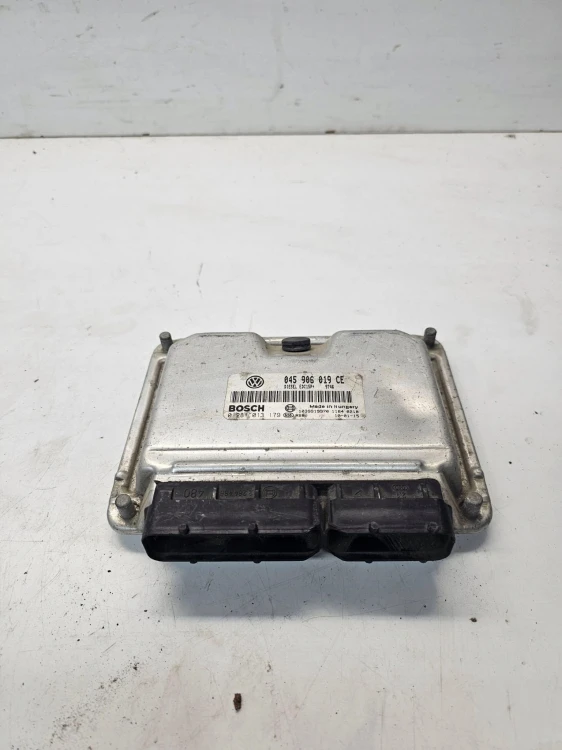 KOMPUTER STEROWNIK SILNIKA AUDI VW SEAT SKODA 045906019CE