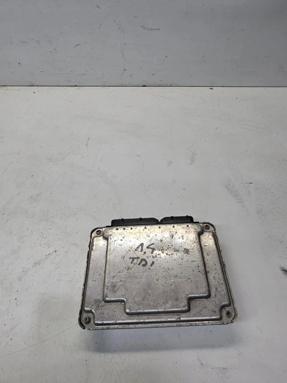 KOMPUTER STEROWNIK SILNIKA AUDI VW SEAT SKODA 045906019CE