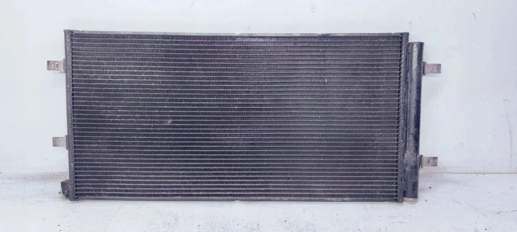 CHŁODNICA KLIMATYZACJI AUDI A4 B8 A5 Q5 8T0260401