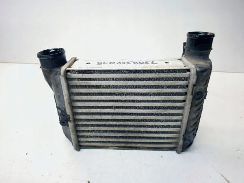 CHŁODNICA POWIETRZA INTERCOOLER LEWY AUDI A4 B6 1.8T TURBO 8E0145805L
