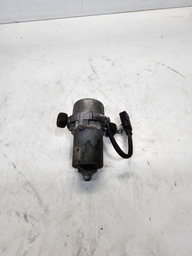 POMPA HAMULCOWA DODATKOWA AUDI A4 B6 B7 8E0927317H