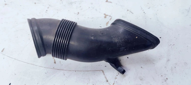 WLOT DOLOT POWIETRZA AUDI A8 D4 4.2 FSI 4H0129510C