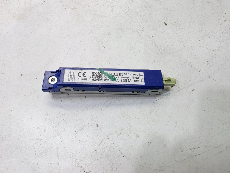 WZMACNIACZ MODUŁ ANTENOWY AUDI A4 B9 A5 F5 8W9035225M