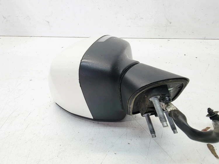 LUSTERKO ZEWNĘTRZNE LEWE AUDI A3 8V 8V3 8V4 LY9K 6 PIN