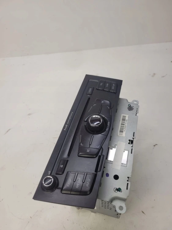 RADIO ZMIENIARKA CD AUDI A4 B8 A5 Q5 8T2035195AB