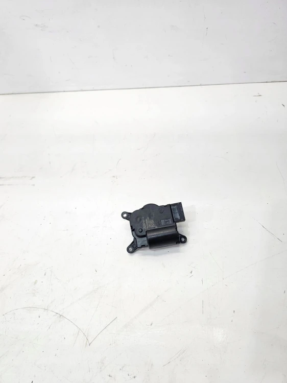 SILNICZEK NAGRZEWNICY AUDI A3 8V VOLKSWAGEN SEAT SKODA 5Q0907511K