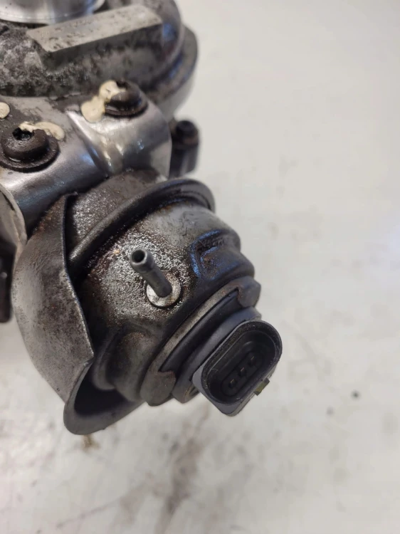 TURBOSPRĘŻARKA TURBO TURBINA AUDI A4 B8 A5 Q5 2.0 TDI LIFT 03L145721A