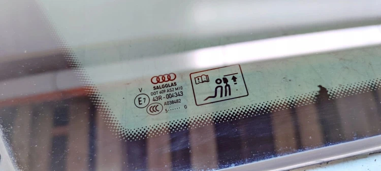 SZYBA KAROSERYJNA LEWY TYŁ ORYG. PRZYĆ. AUDI A6 C7 AVANT 2015R