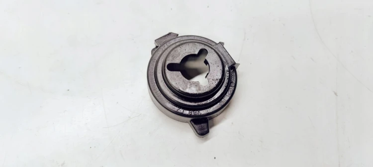 ZAŚLEPKA SKRZYNI BIEGÓW CVT AUDI A4 A6 01J301467D