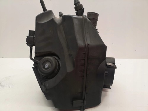 OBUDOWA FILTRA POWIETRZA AUDI A6 C6 3.2 4F0133835G