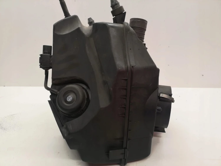 OBUDOWA FILTRA POWIETRZA AUDI A6 C6 3.2 4F0133835G