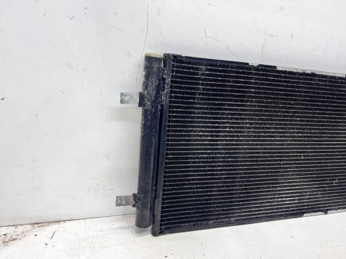 CHŁODNICA KLIMATYZACJI AUDI A4 B8 A5 Q5 8K0260401T BEZ CZUJNIA