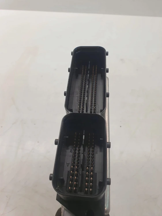 KOMPUTER STEROWNIK AUDI A6 C6 2,0 TDI 03G906016MF