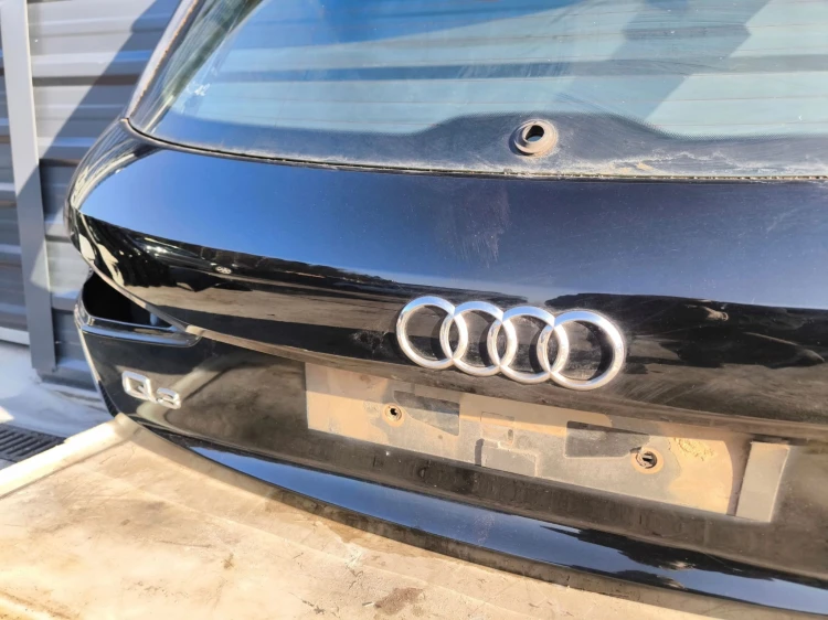 KLAPA TYLNA TYŁ AUDI Q3 8U LY9B 2011-2018 ORYGINAŁ *2* !!!