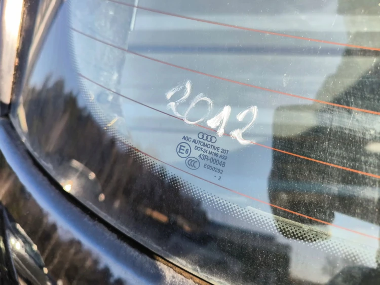 KLAPA TYLNA TYŁ AUDI Q3 8U LY9B 2011-2018 ORYGINAŁ *2* !!!