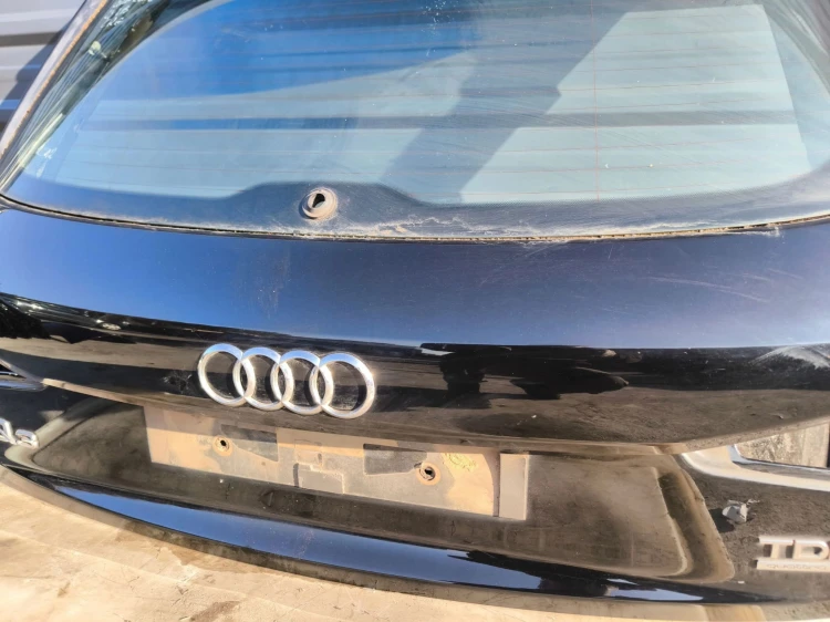 KLAPA TYLNA TYŁ AUDI Q3 8U LY9B 2011-2018 ORYGINAŁ *2* !!!