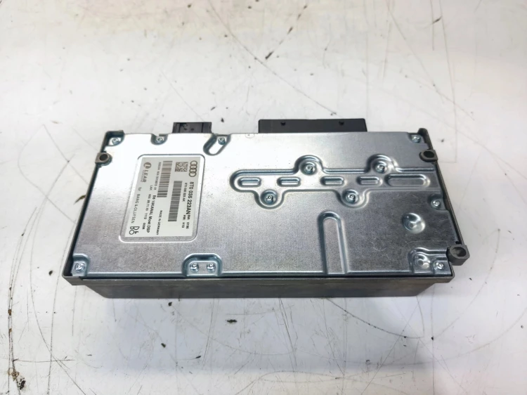 WZMACNIACZ RADIA BANG OLUFSEN AUDI A4 B8 A5 8T Q5 8T0035223AN 8T0035223AK